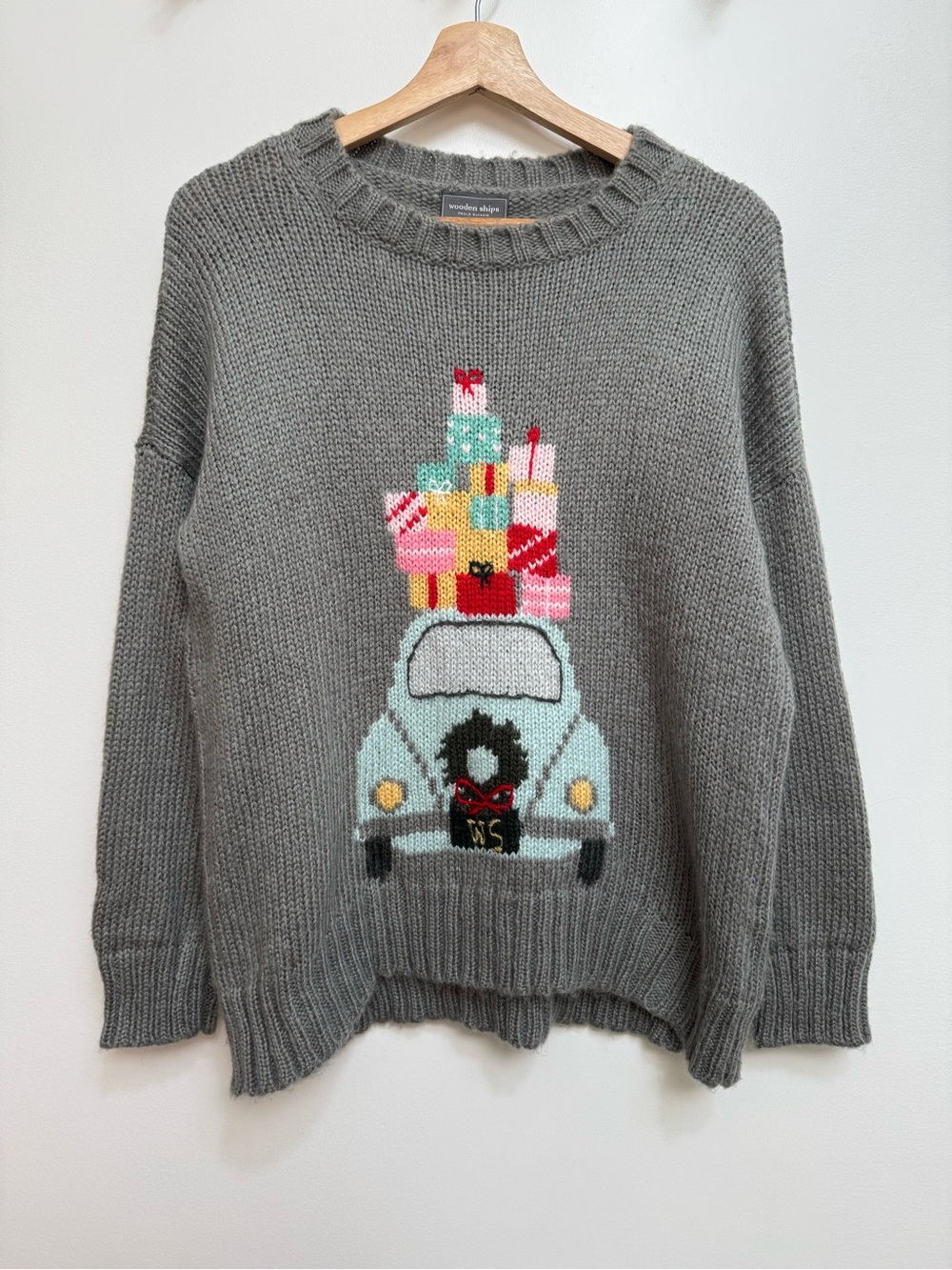 Wooden Ships Wonderful Christmas Sweater Women XS/S Car Gifts Wreath Holiday - Picture 2 of 12